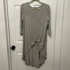 Kim & Cami tunic. Large